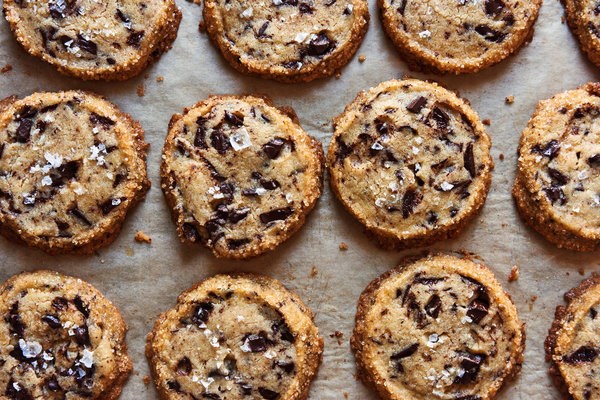 Salted chocolate chunk shortbread cookies