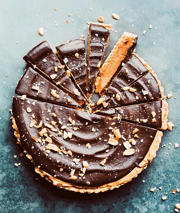 Salted chocolate peanut butter tart