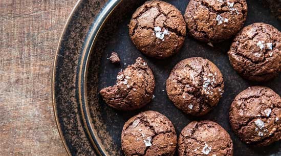 Salted chocolate-rye cookies