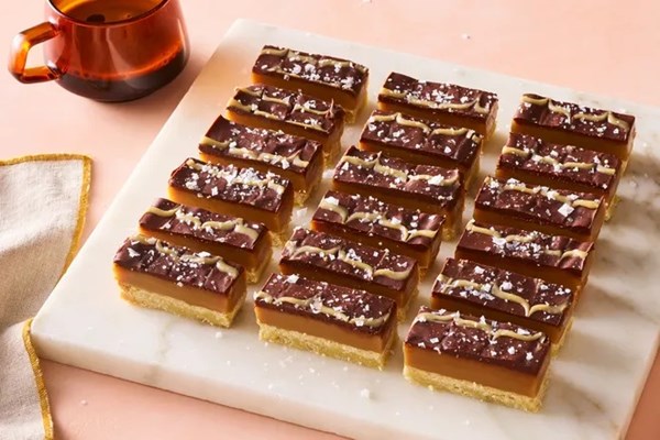 Salted cookie butter millionaire's shortbread 