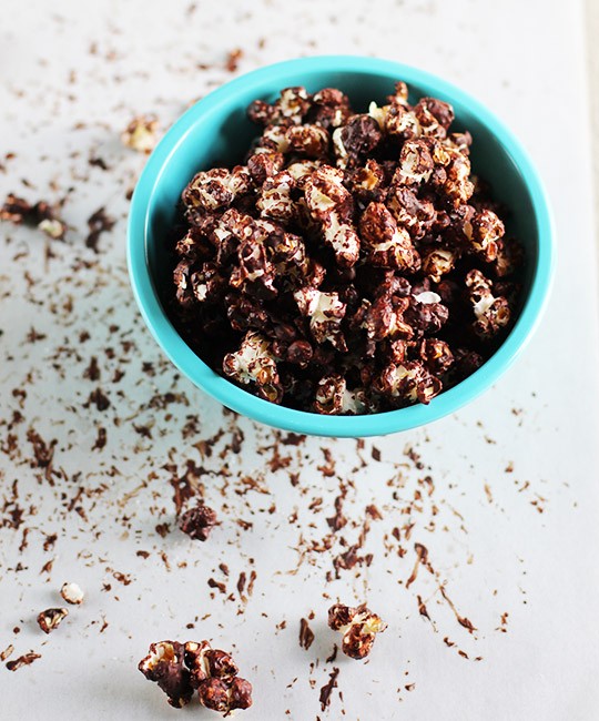 Salted dark chocolate popcorn