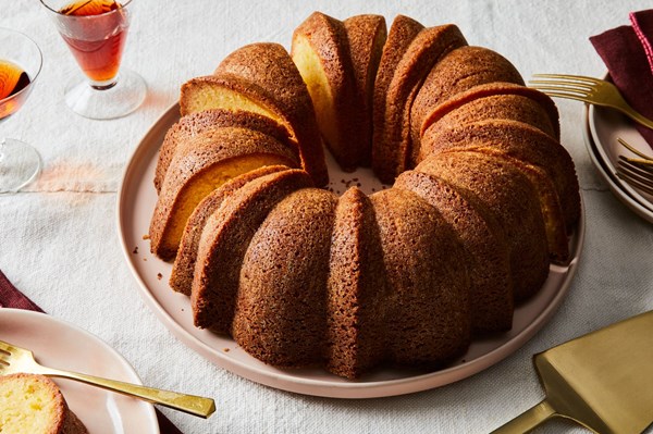 Salted egg yolk pound cake