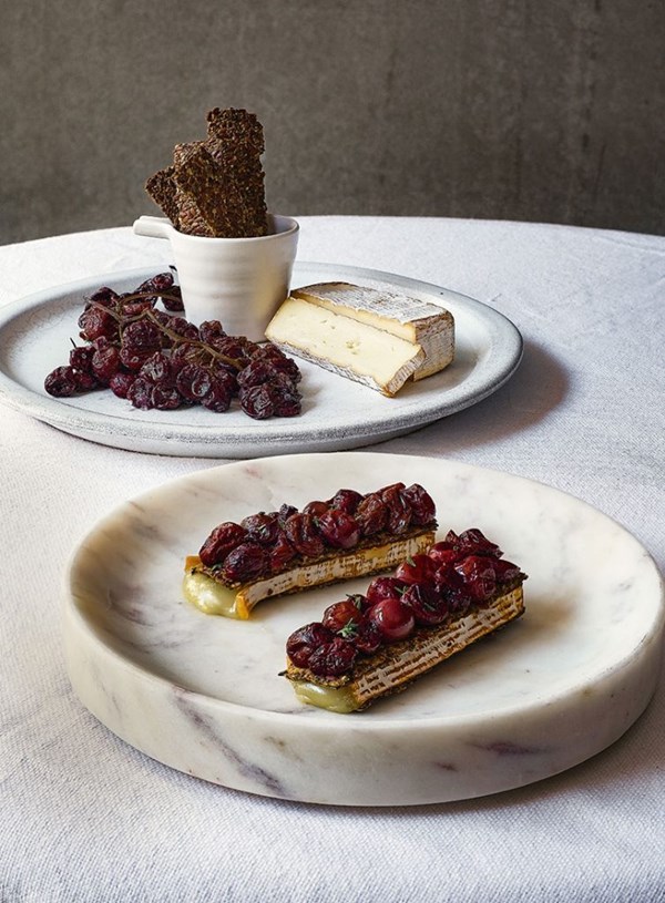 Salted grapes with wash rind cheese & linseed crackers