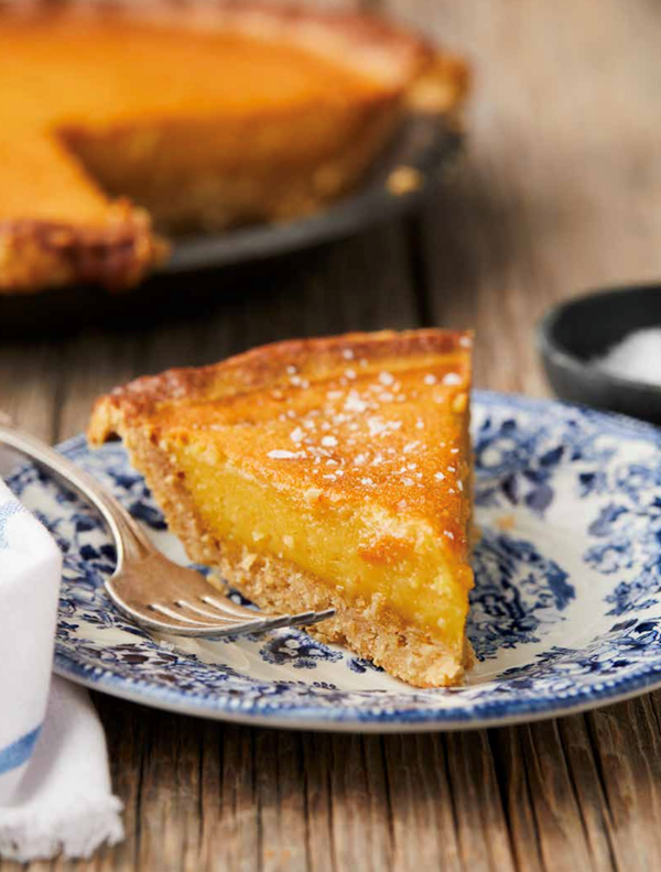Salted honey-almond pie