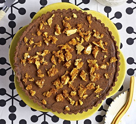 Salted honey fudge & chocolate tart