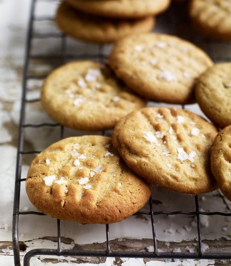 Salted peanut butter cookies