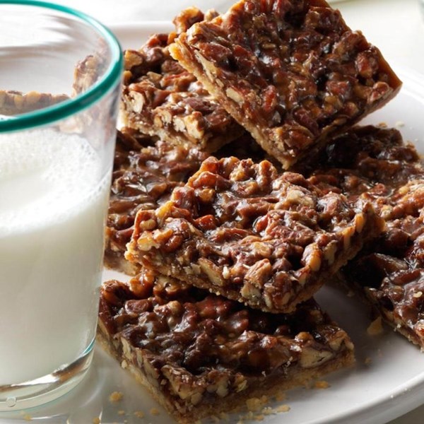 Salted pecan shortbread squares