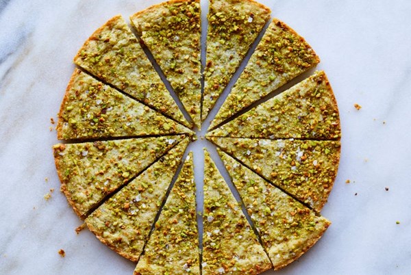 Salted pistachio shortbread [Alison Roman]