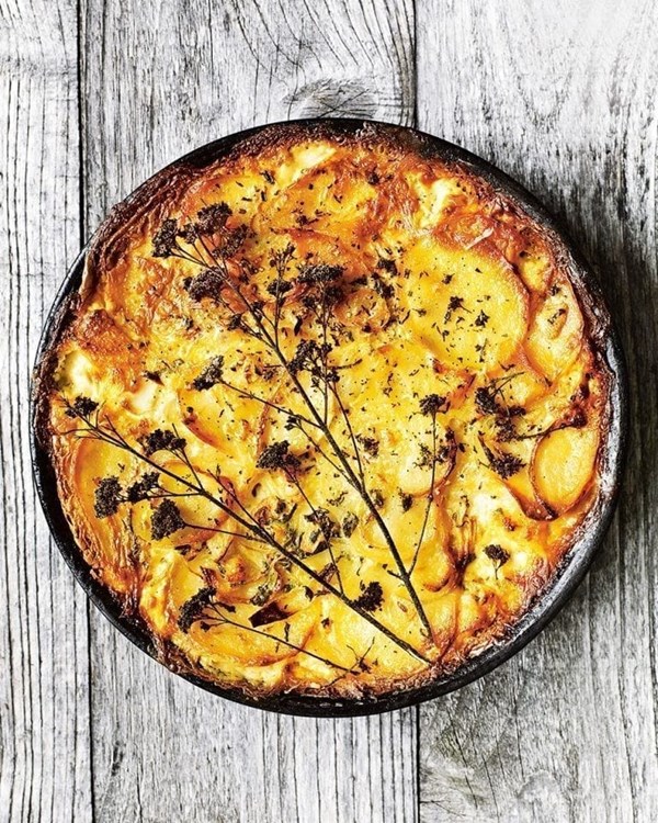 Salted pollack with potatoes, cream and marjoram