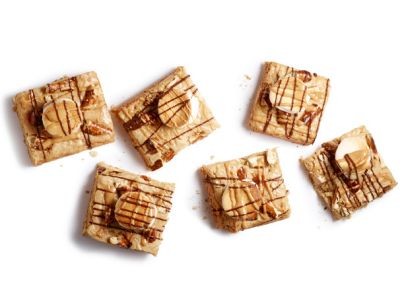Salted pretzel-marshmallow bars