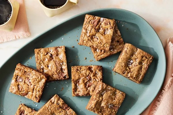 Salted toffee & coffee blondies