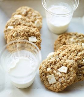 Salted vanilla chip oatmeal cookies