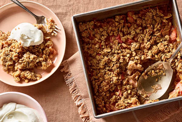 Salty almond rhubarb crisp