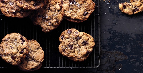 Salty chocolate chunk cookies 
