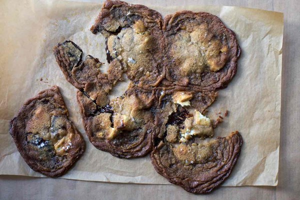 Salty malty chocolate-chip cookies