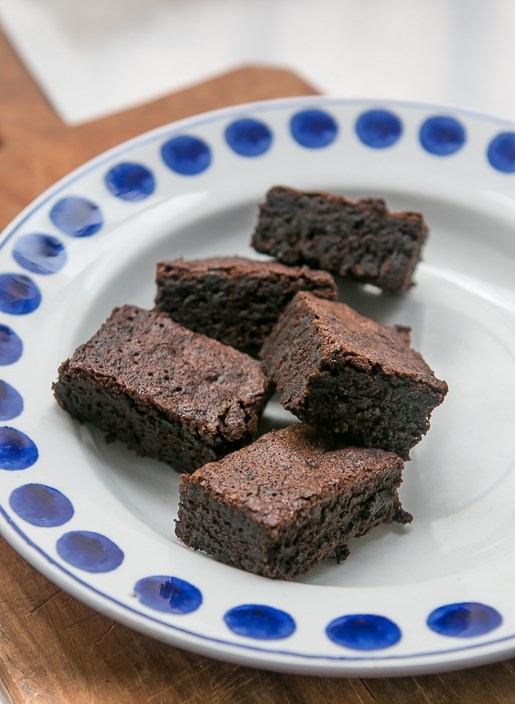 Salty super dark chocolate brownies