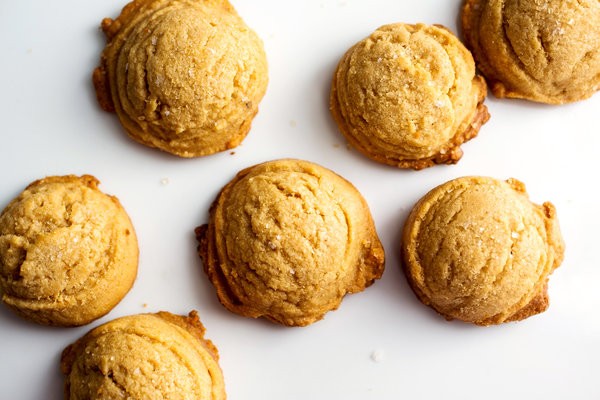 Salty-sweet peanut butter sandies