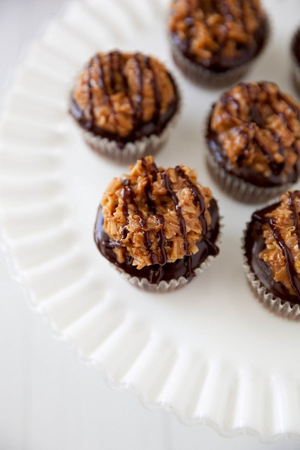 Samoa cupcakes