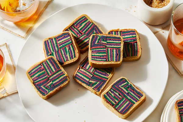 Sarawak layer cake (Kek lapis sarawak)