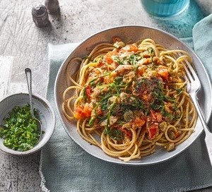 Sardine & tomato pasta with gremolata 