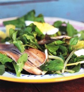 Sardine salad (Sardalye salatasi)