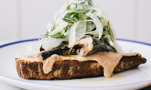 Sardine toasts with tomato mayonnaise and fennel