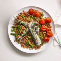 Sardines, herby couscous and green beans