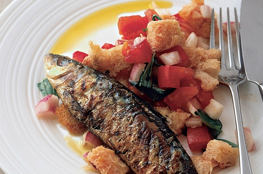 Sardines with bread salad
