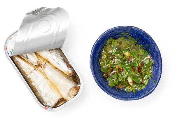 Sardines with parsley oil