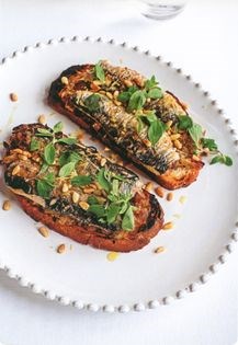 Sardines with sweet-and-sour onions on sourdough