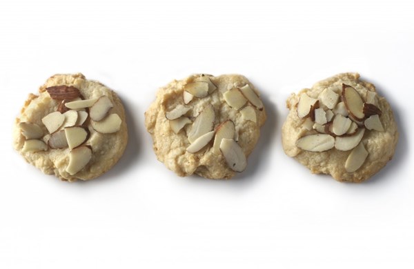 Sardinian almond cookies