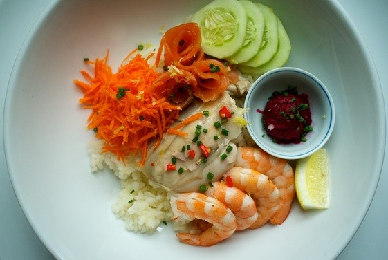Sashimi bowl