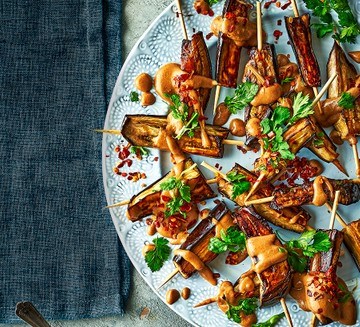 Satay aubergine skewers