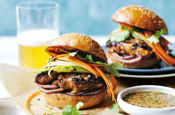 Satay chicken burgers, pickled onions and zucchini