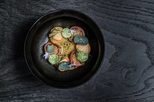 Sauci yohoss with blue mussels and Isle of Wight tomatoes