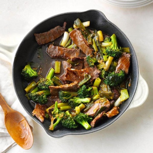 Saucy beef with broccoli
