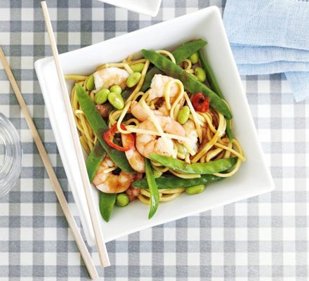 Saucy hoisin prawn noodles
