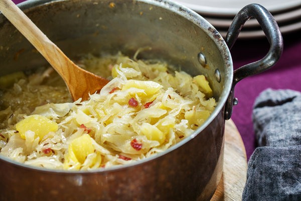 Sauerkraut and apples