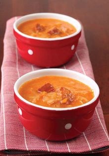 Sauerkraut soup (Kapuśniak)