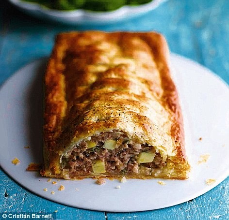Sausage & apple puff
