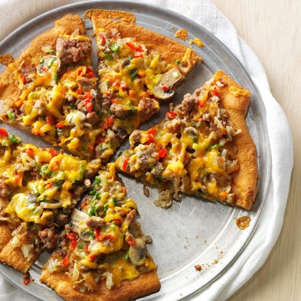 Sausage & egg pizza