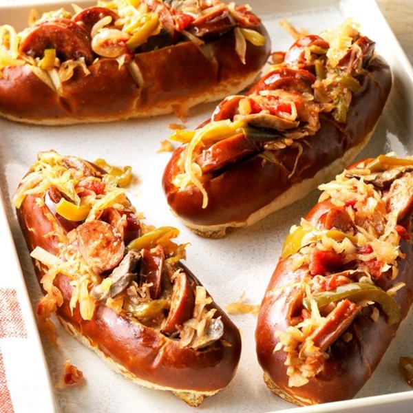 Sausage & kraut buns 