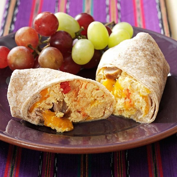 Sausage & salsa breakfast burritos