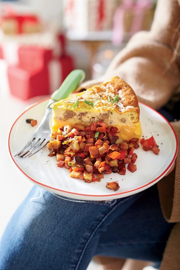 Sausage-and-cheese grits quiche 
