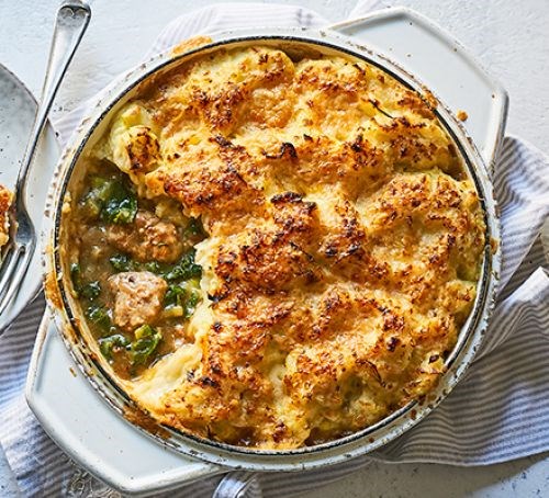 Sausage and leek mash pie