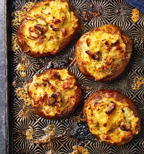Sausage and mash bakers