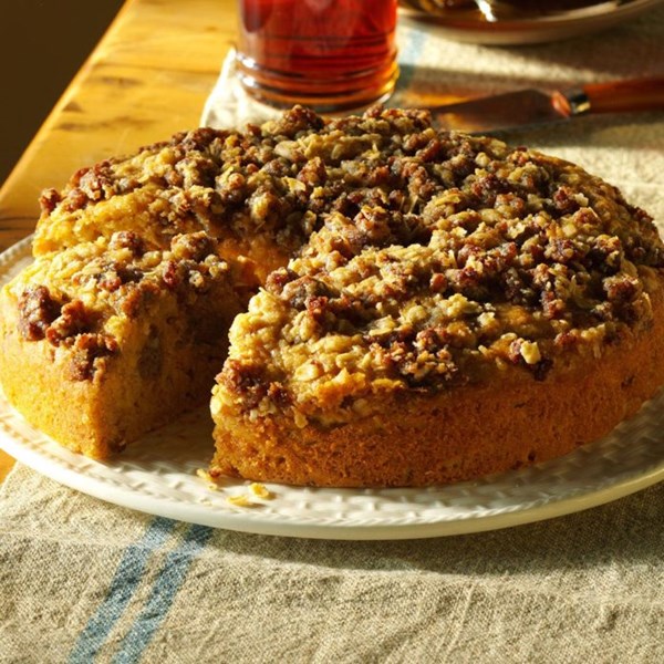 Sausage-apple breakfast bread