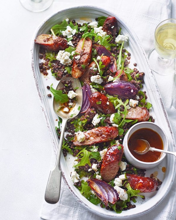 Sausage, lentil and goat's cheese salad with tapenade dressing
