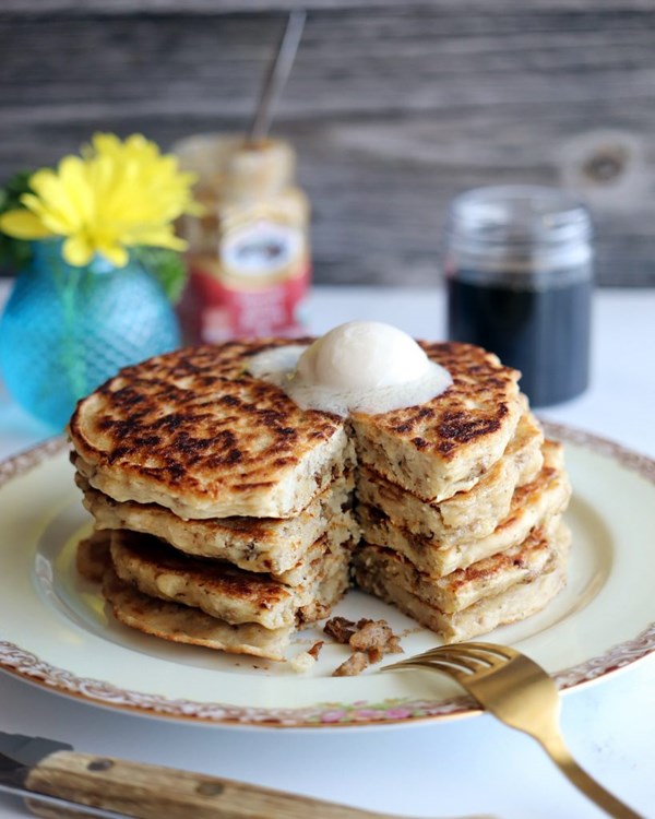 Sausage oatmeal pancakes
