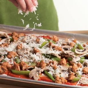 Sausage, pepper & mushroom pizza